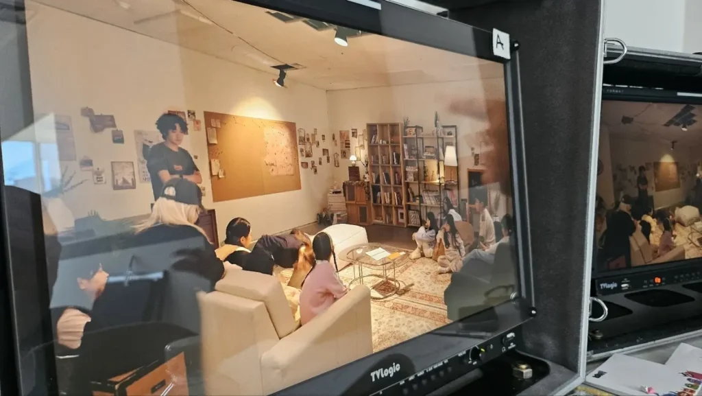렛츠팡팡 시즌3 출연 어린이 모집, 아이의 재능과 자신감을 키우는 기회 1 렛츠팡팡 오디션을 합격하여 촬영하는 모습